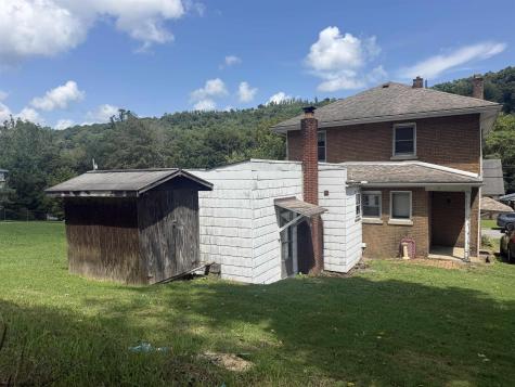 632 Maple Avenue Grafton WV 26354