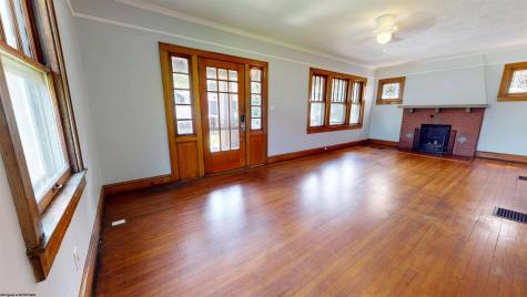632 Maple Avenue Grafton WV 26354
