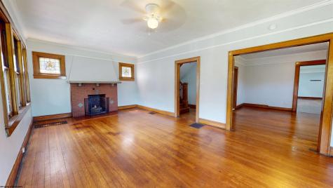 632 Maple Avenue Grafton WV 26354