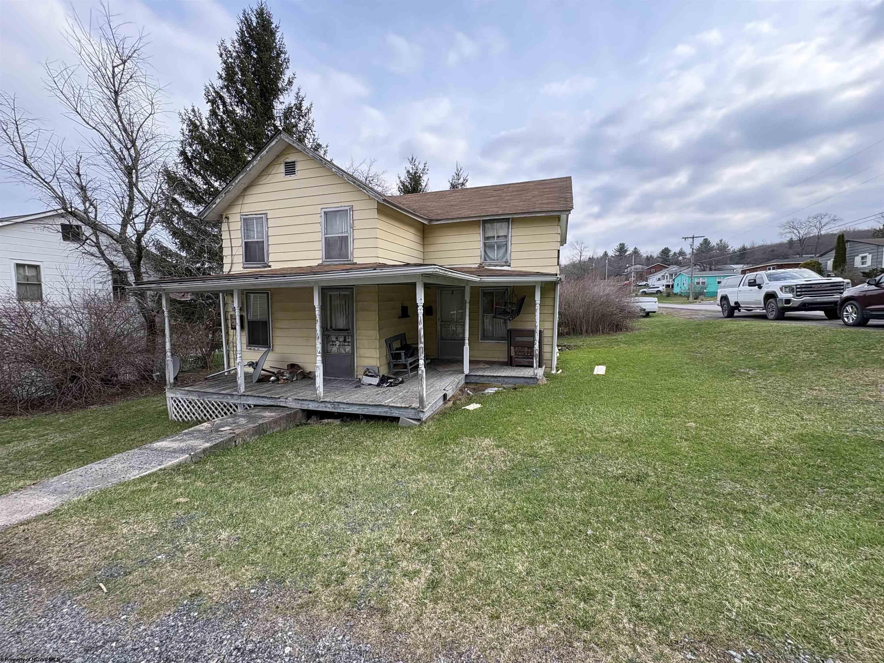 183 3rd Street Thomas WV 26292