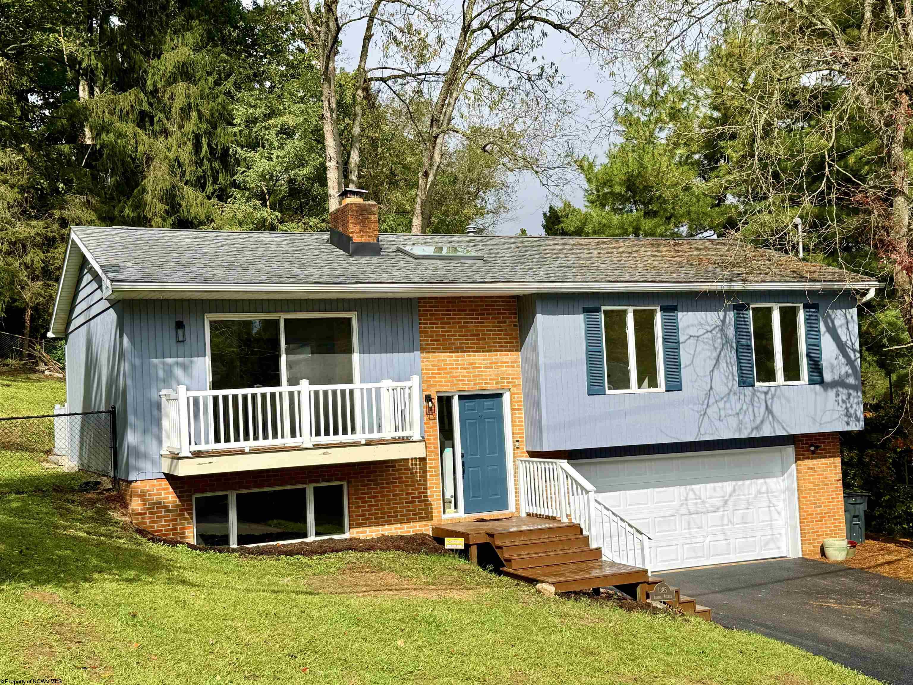 1385 Riddle Avenue Morgantown WV 26505
