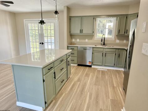 1385 Riddle Avenue Morgantown WV 26505