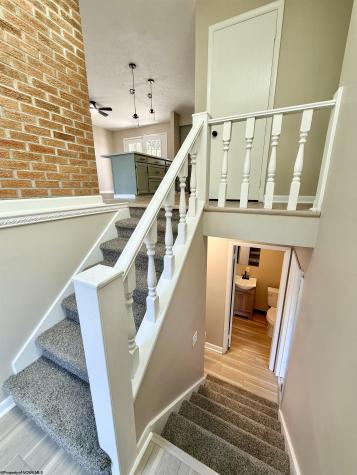 1385 Riddle Avenue Morgantown WV 26505