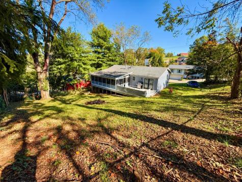 1385 Riddle Avenue Morgantown WV 26505