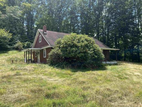 40 Bright Drive Montrose WV 26283