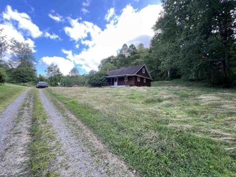 40 Bright Drive Montrose WV 26283