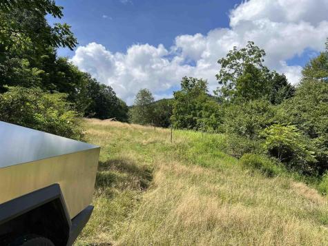 40 Bright Drive Montrose WV 26283