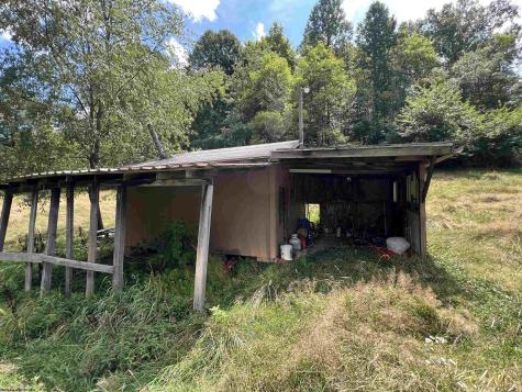 40 Bright Drive Montrose WV 26283