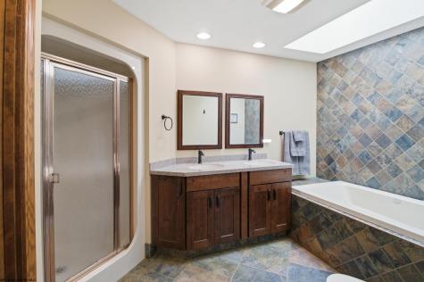 2386 Lakeside Estates Morgantown WV 26508