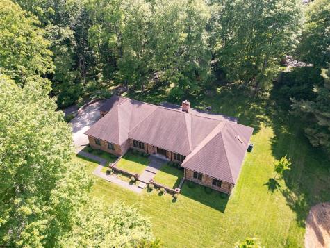 2386 Lakeside Estates Morgantown WV 26508