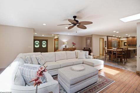2386 Lakeside Estates Morgantown WV 26508