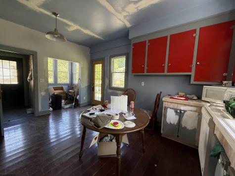 128 Harpertown Road Elkins WV 26241