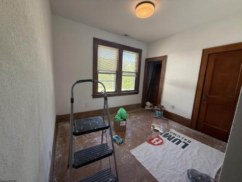 128 Harpertown Road Elkins WV 26241