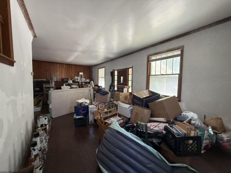 128 Harpertown Road Elkins WV 26241