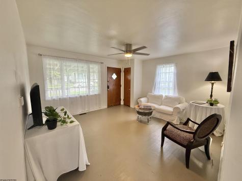30 Sedgwick Street Buckhannon WV 26201