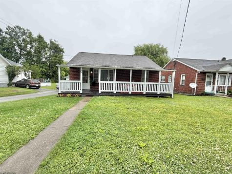 30 Sedgwick Street Buckhannon WV 26201