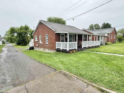 30 Sedgwick Street Buckhannon WV 26201
