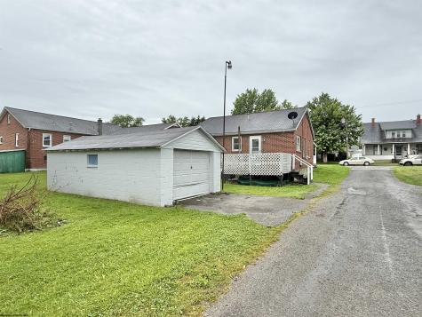 30 Sedgwick Street Buckhannon WV 26201