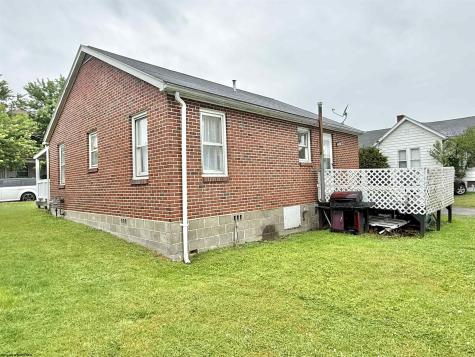 30 Sedgwick Street Buckhannon WV 26201