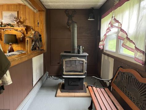 5652 Staunton Parkersburg Turnpike Bartow WV 24920