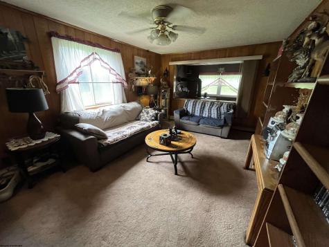 5652 Staunton Parkersburg Turnpike Bartow WV 24920