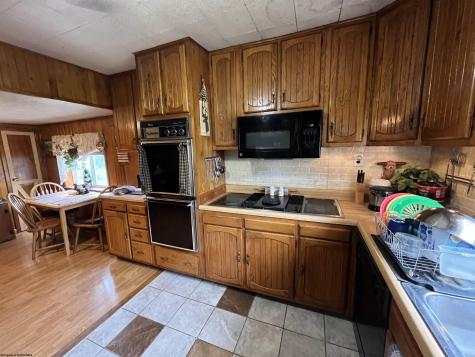 5652 Staunton Parkersburg Turnpike Bartow WV 24920