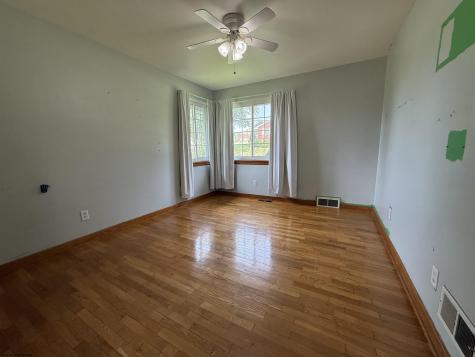 909 Johnson Avenue Bridgeport WV 26330