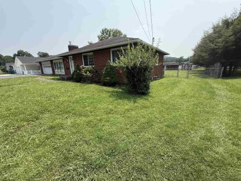 909 Johnson Avenue Bridgeport WV 26330