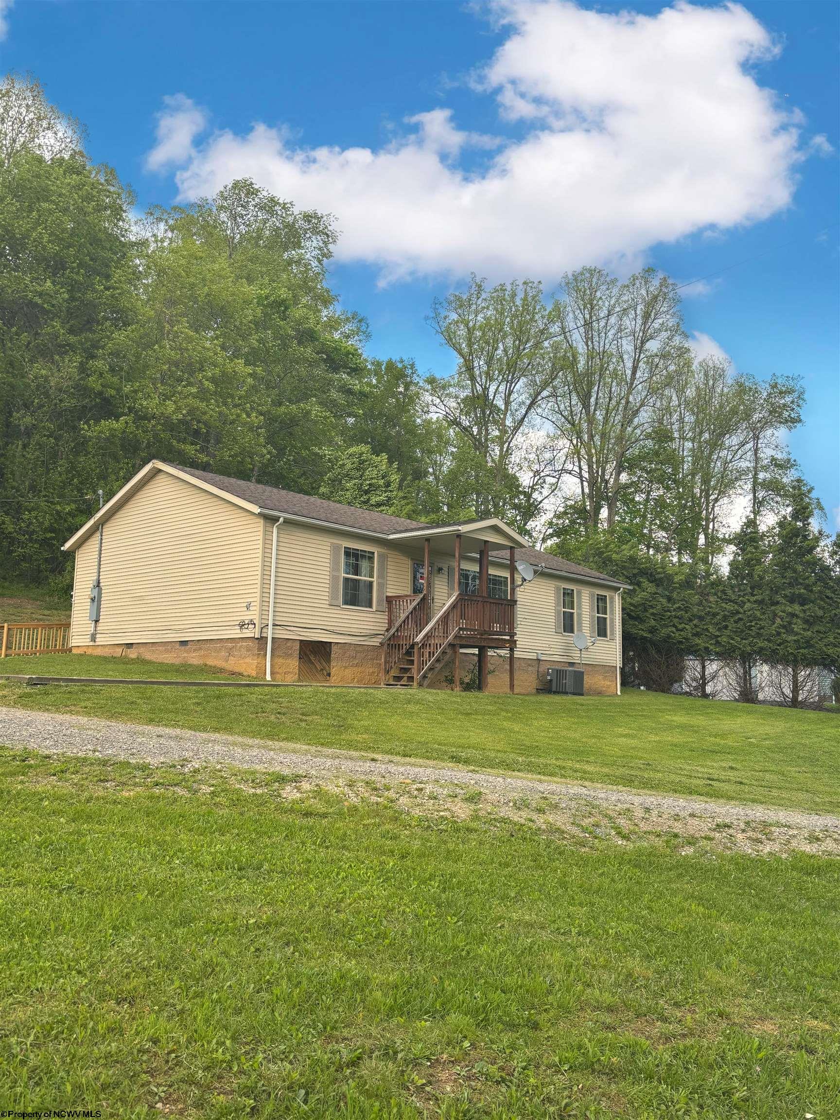 430 Bingamon Road Enterprise WV 26568