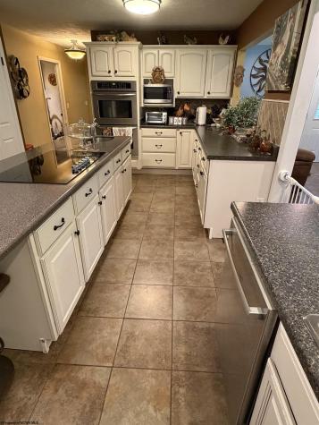 33 Lincoln Way Buckhannon WV 26201