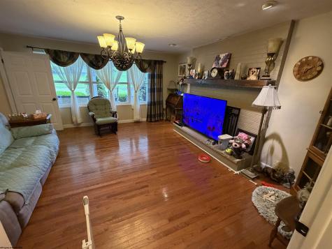33 Lincoln Way Buckhannon WV 26201