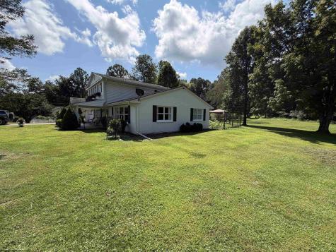 33 Lincoln Way Buckhannon WV 26201