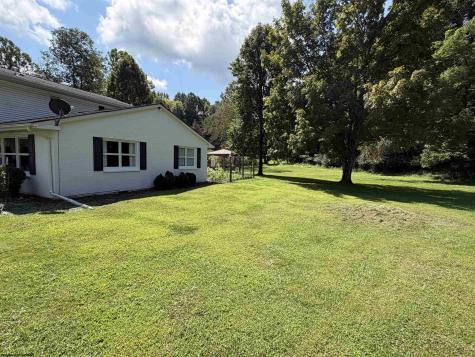33 Lincoln Way Buckhannon WV 26201