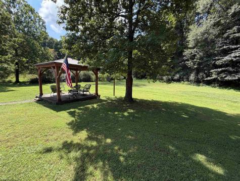 33 Lincoln Way Buckhannon WV 26201