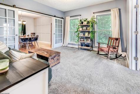 17 Karen Lane Morgantown WV 26501