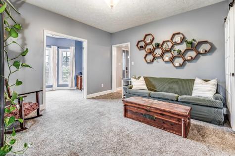 17 Karen Lane Morgantown WV 26501