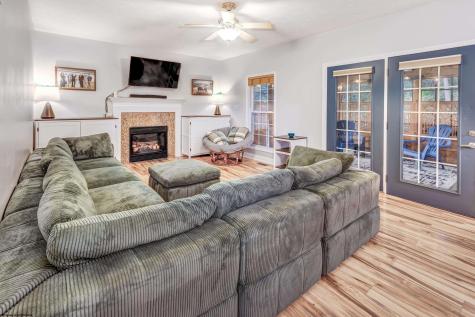 17 Karen Lane Morgantown WV 26501