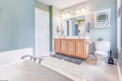 17 Karen Lane Morgantown WV 26501