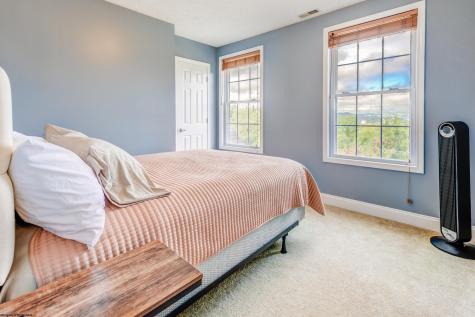 17 Karen Lane Morgantown WV 26501