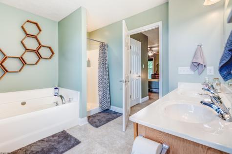 17 Karen Lane Morgantown WV 26501