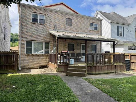 211 Mcgraw Avenue Grafton WV 24701