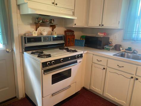 105 Pleasant Avenue Elkins WV 26241