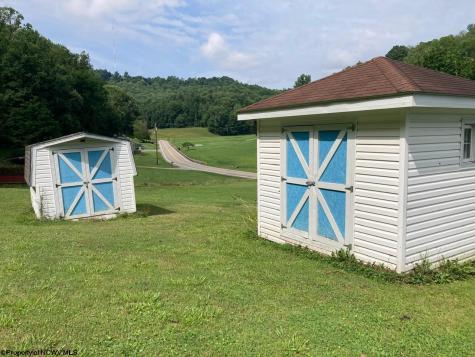 4036 Us Highway 19 North Jane Lew WV 26378