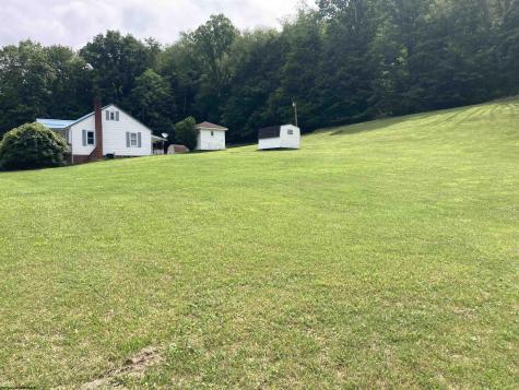 4036 Us Highway 19 North Jane Lew WV 26378