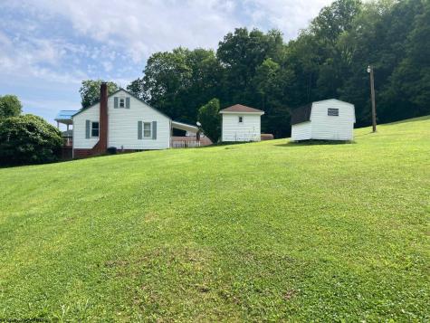4036 Us Highway 19 North Jane Lew WV 26378