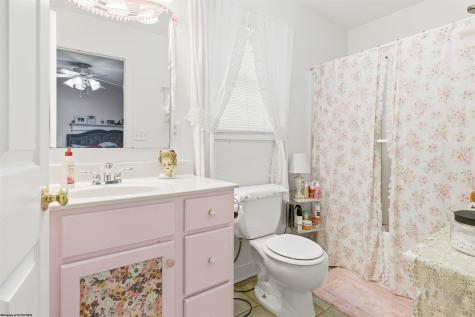 83 Antietam Drive Morgantown WV 26508