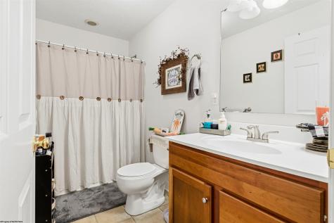 83 Antietam Drive Morgantown WV 26508