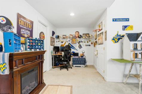 83 Antietam Drive Morgantown WV 26508