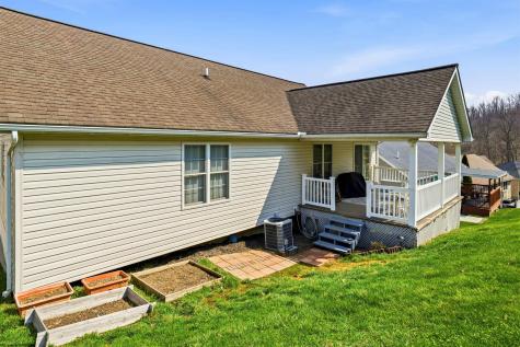 83 Antietam Drive Morgantown WV 26508