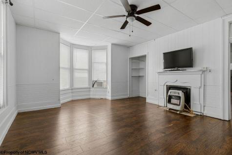 7 College Street Glenville WV 26351